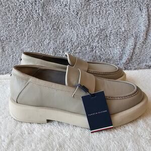 NEW‎ Tommy Hilfiger Men Chunky Sole Leather Slip On Loafers Size 11 Gray Comfort